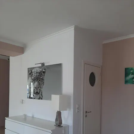 Apartment Onar *