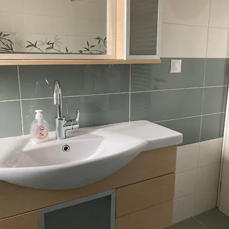 דירה Onar נידרי